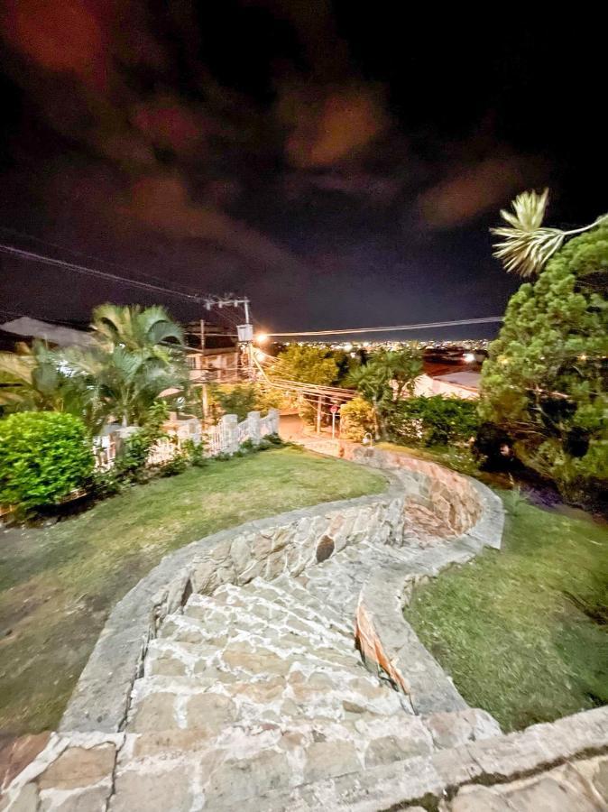 La Palmera Hostel カリ エクステリア 写真